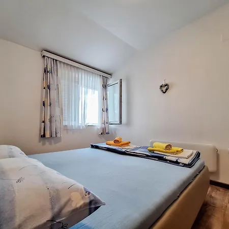 Apartman Frutis Jadranovo