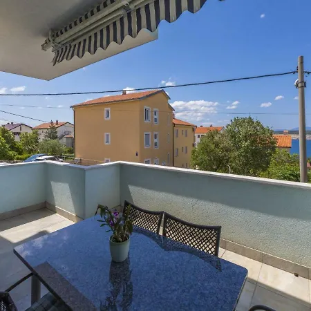 Apartman Frutis Jadranovo