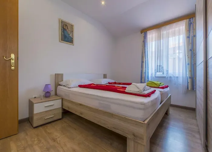 아파트 Frutis 자드라보노